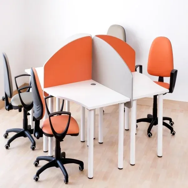 Bureau Call Center 120 4 postes avec séparations socle blanc